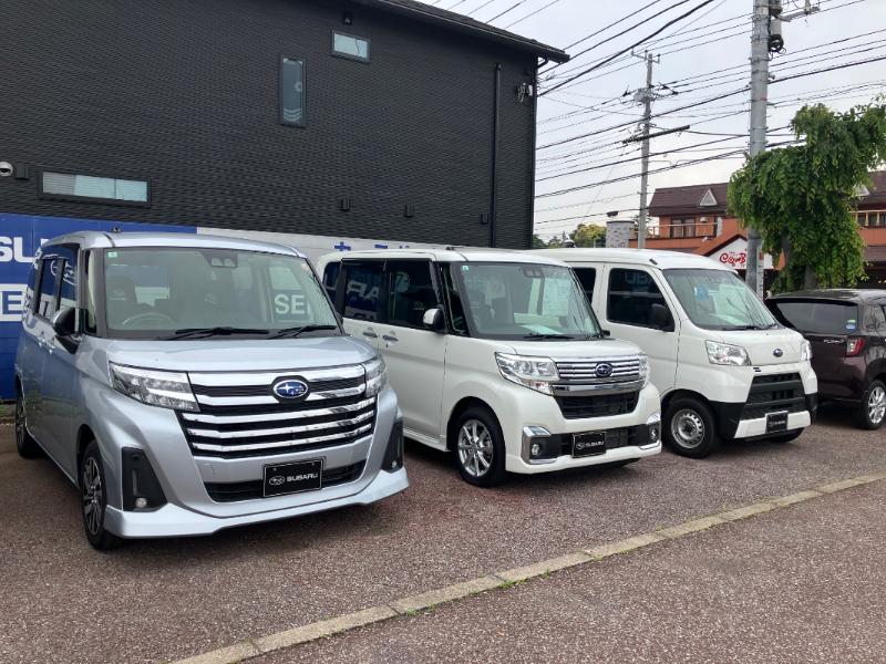 トールワゴンのジャスティもございます。