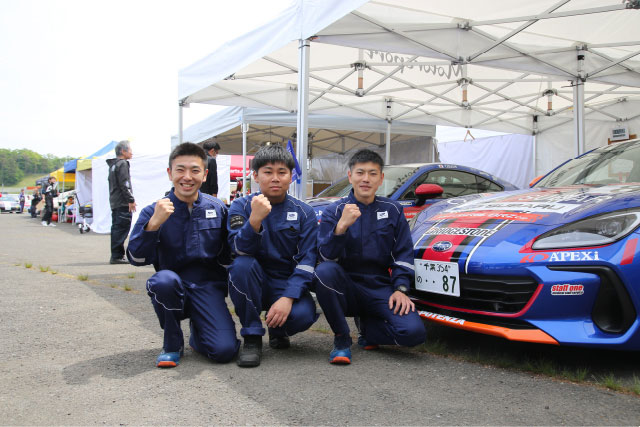 千葉スバルのメカニック 第1戦 スポーツランドSUGO