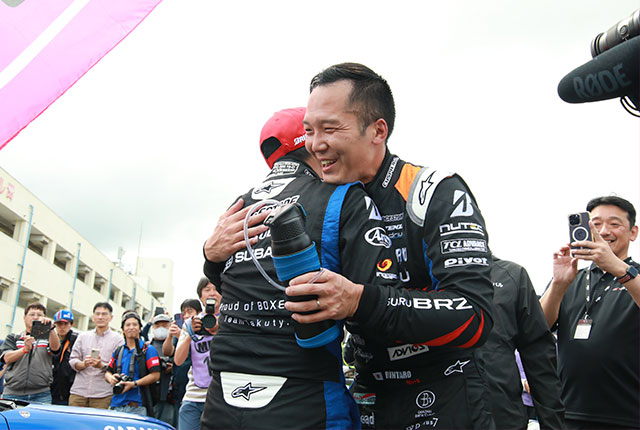 千葉スバルのメカニック 第2戦 オートポリス