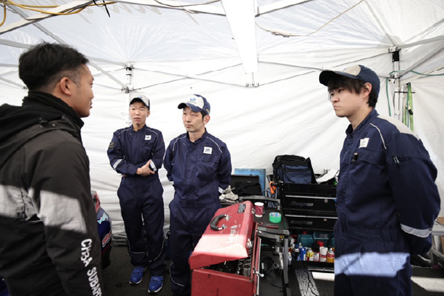 千葉スバルのメカニック 第7戦 富士スピードウェイ