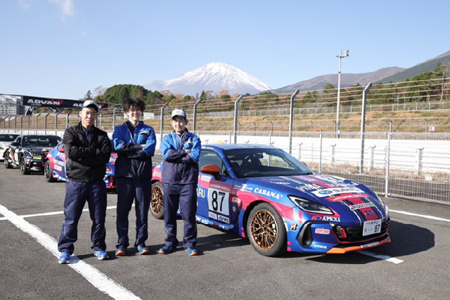 千葉スバルのメカニック 第7戦 富士スピードウェイ